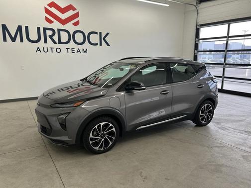 Gray Ghost Metallic 2023 Chevrolet Bolt EUV FWD Premier