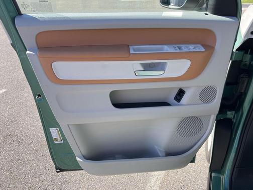 Mahi Green 2025 Volkswagen ID. Buzz 1st Edition with 4MOTION