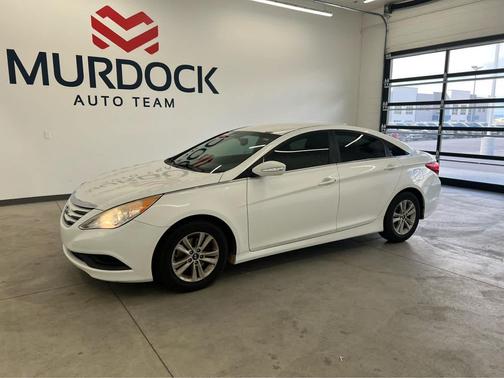 Pearl White 2014 Hyundai SONATA GLS