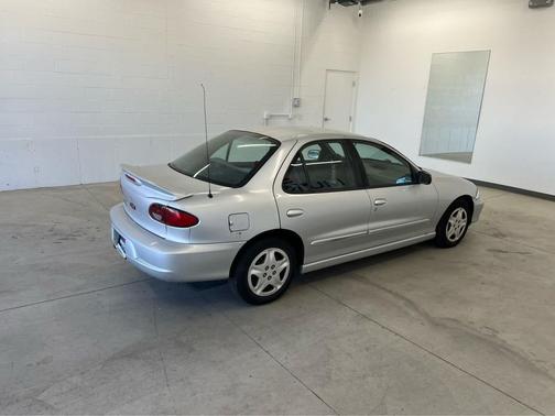 2002 Chevrolet Cavalier Base