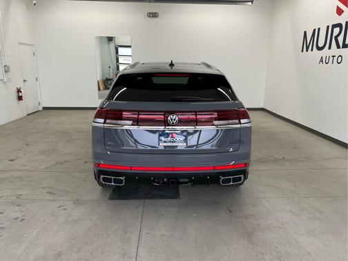 pure gray 2026 Volkswagen Atlas Cross Sport 2.0T SEL Premium