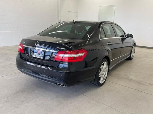 2010 Mercedes-Benz E-Class 4MATIC