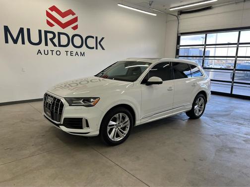 2020 Audi Q7 55 Premium Plus