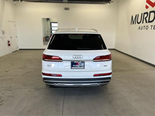 2020 Audi Q7 55 Premium Plus