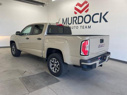 2022 GMC Canyon AT4