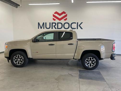 2022 GMC Canyon AT4