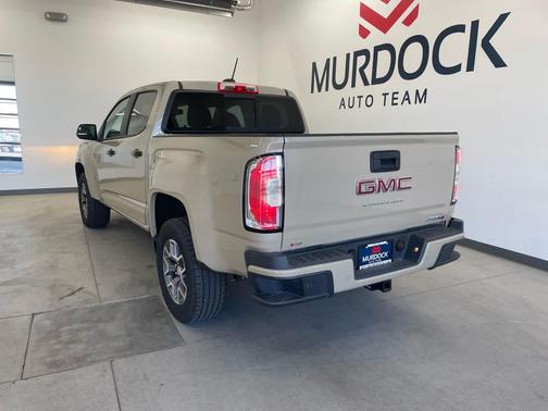 2022 GMC Canyon AT4