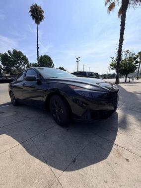 Phantom Black 2022 Hyundai ELANTRA SEL