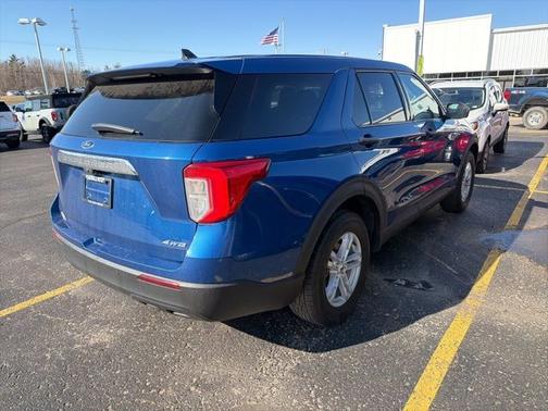 2022 Ford Explorer BASE