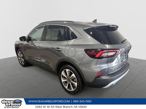 2025 Ford Escape PLATINUM