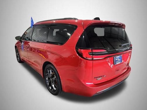 Red 2025 Chrysler Pacifica LIMITED