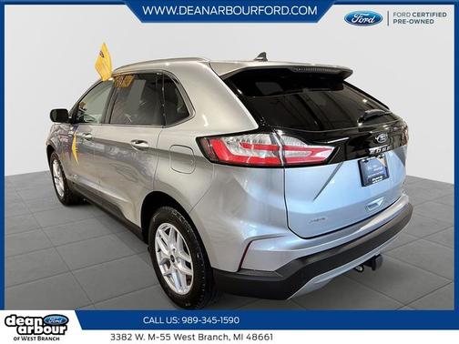 ICONIC SILVER 2024 Ford Edge SEL