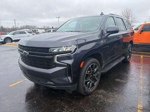 Dark Ash Metallic 2023 Chevrolet Tahoe RST