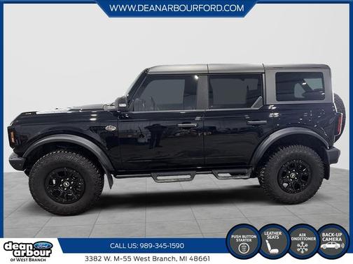 SHADOW BLACK 2024 Ford Bronco WILDTRAK