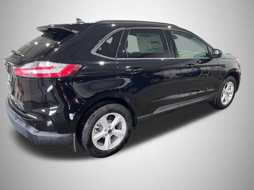AGATE BLACK METALLIC 2024 Ford Edge SE