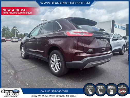 BURGUNDY VELVET MET TINT CC 2024 Ford Edge SEL