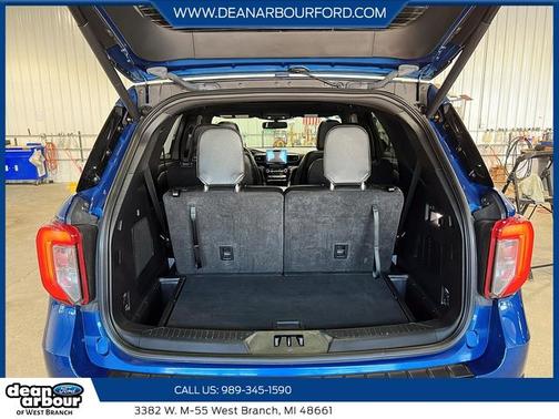 ATLAS BLUE 2022 Ford Explorer ST-LINE