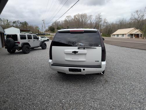 2012 Chevrolet Suburban 1500 LS