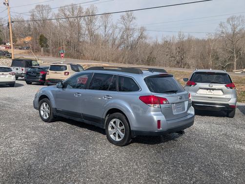 2014 Subaru Outback 2.5i Limited