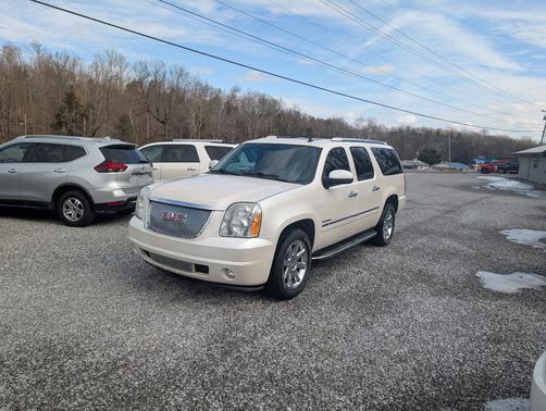 2013 GMC Yukon XL Denali