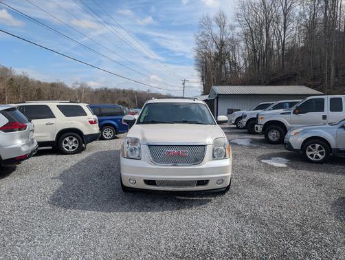 2013 GMC Yukon XL Denali