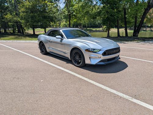 2020 Ford Mustang EcoBoost Premium