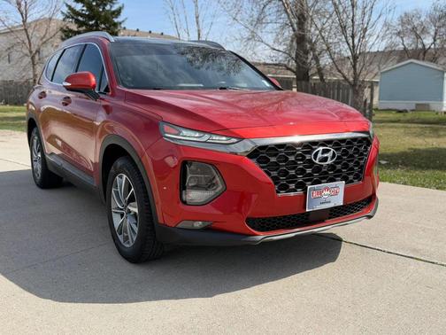 Red 2019 Hyundai SANTA FE Ultimate 2.4