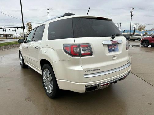 2015 GMC Acadia Denali