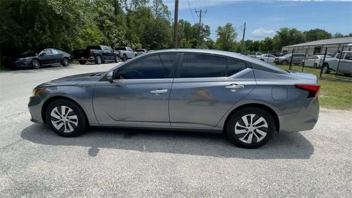 2022 Nissan Altima 2.5 S