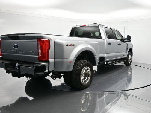 2024 Ford F-350 XLT