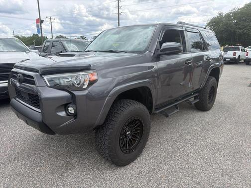 Magnetic Gray Metallic 2023 Toyota 4Runner TRD Off Road