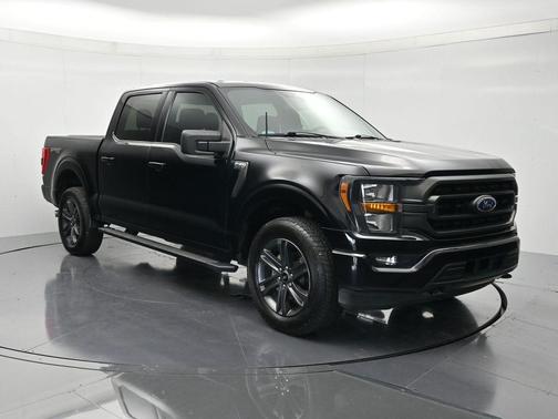 Black Metallic 2023 Ford F-150 XLT