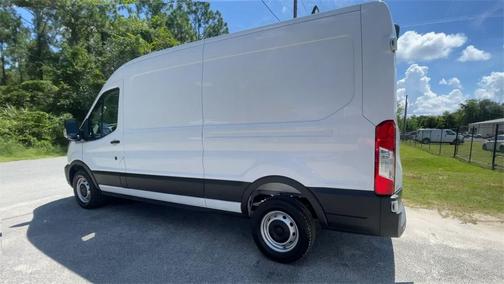 2025 Ford Transit-250 148 WB Medium Roof Cargo
