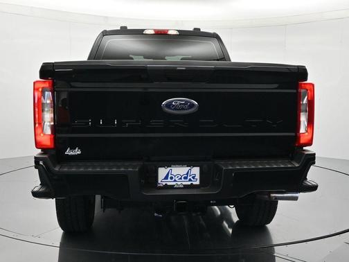 Black Metallic 2026 Ford F-250 XL