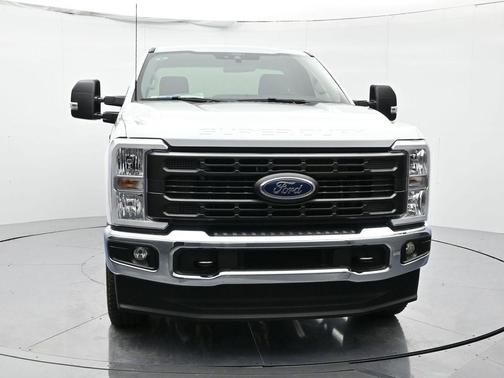 Oxford White 2026 Ford F-250 XL