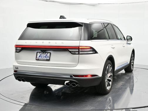 2025 Lincoln Aviator Premiere