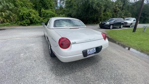 2005 Ford Thunderbird
