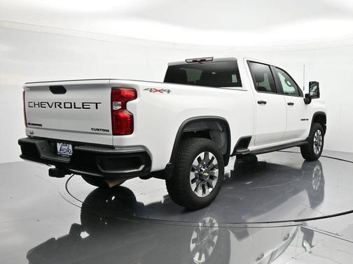 2023 Chevrolet Silverado 2500 Custom