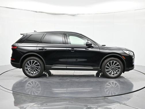 2025 Lincoln Corsair Reserve