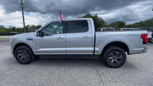 2025 Ford F-150 Lightning Flash