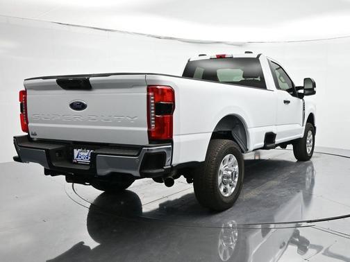 2024 Ford F-350 XLT