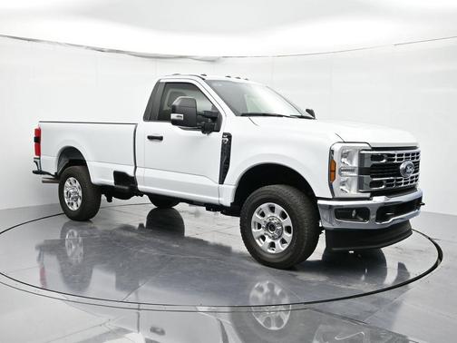 2024 Ford F-350 XLT
