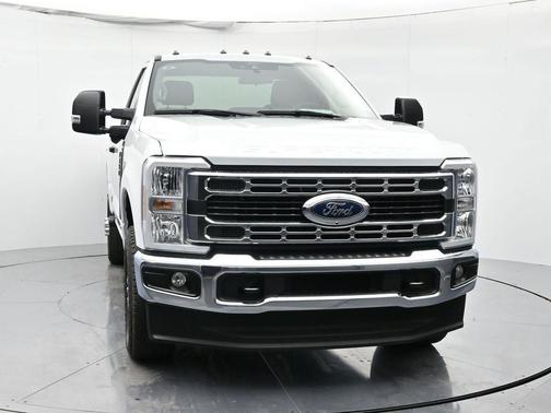 2024 Ford F-350 XLT