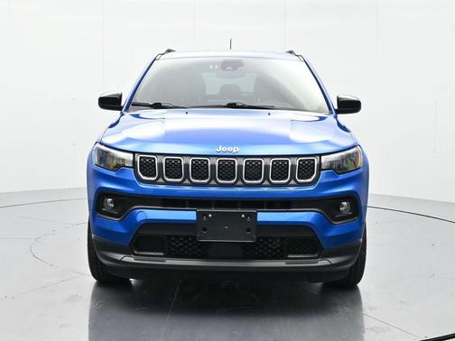 Hydro Blue Pearlcoat 2024 Jeep Compass Latitude