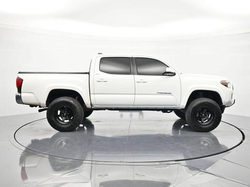 Super White 2021 Toyota Tacoma SR5