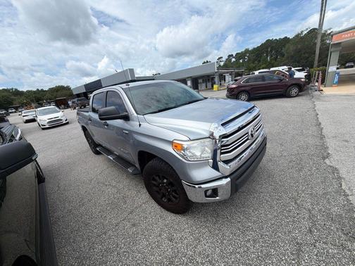 Silver Sky Metallic 2017 Toyota Tundra SR5