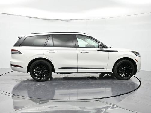 2025 Lincoln Aviator Reserve AWD
