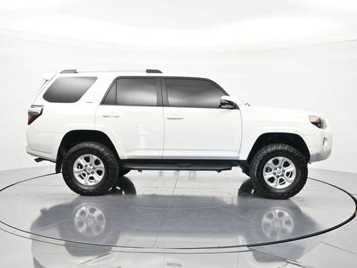 Ice 2023 Toyota 4Runner SR5 Premium
