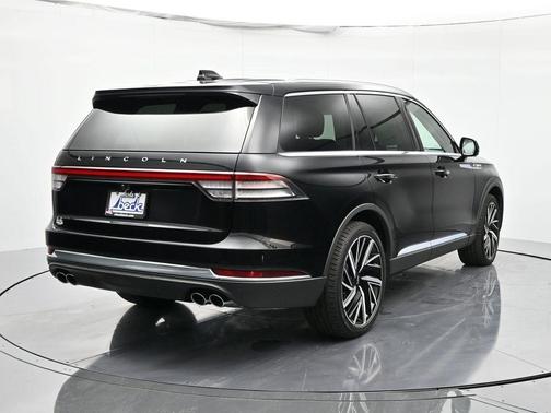 2025 Lincoln Aviator Reserve AWD