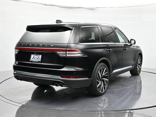 2025 Lincoln Aviator Reserve AWD